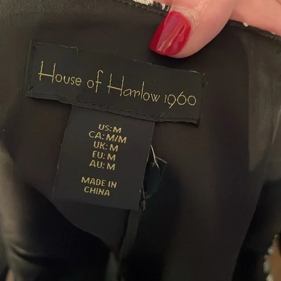 NWT HOUSE OF HARLOW 1960 BLACK & WHITE CROP TOP SIZE M - Picture 6 of 8